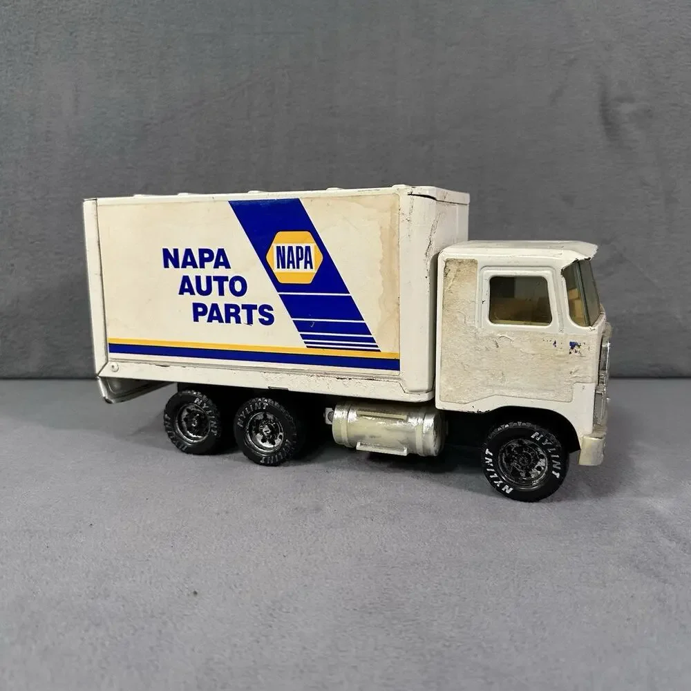 Vintage 1988 Nylint Napa Auto & Truck Parts Delivery Truck White